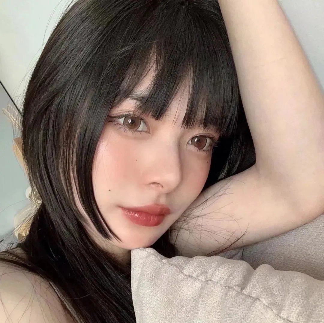 隔窗恋爱：看着你